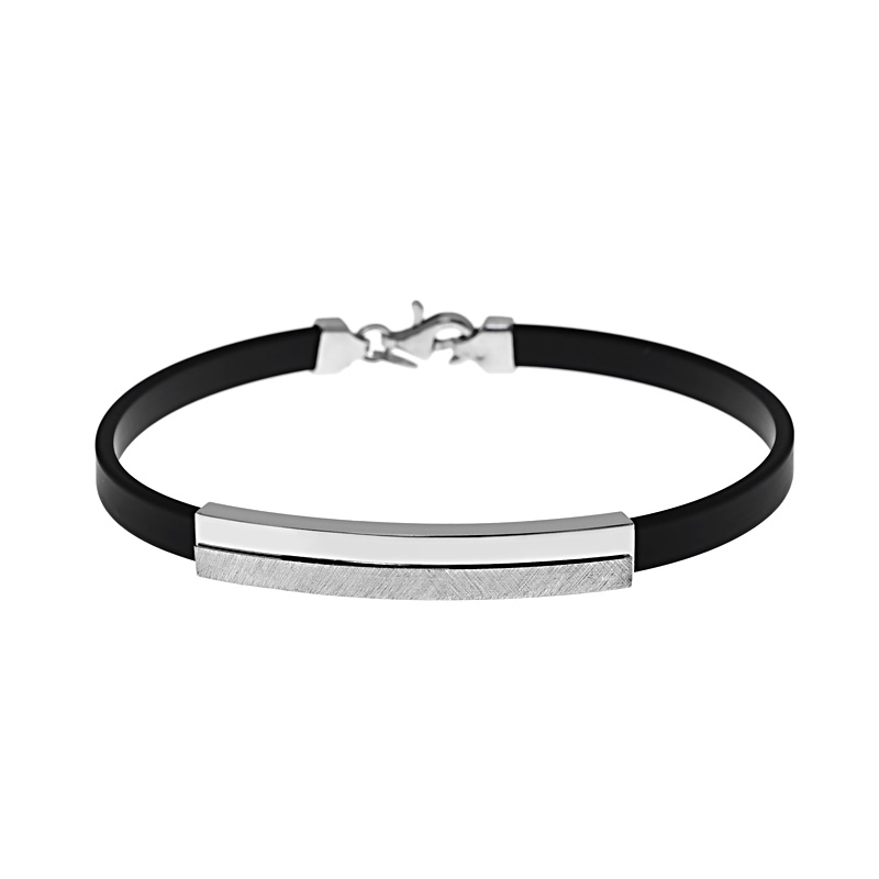 Gumis karlánc ezüst díszítéssel