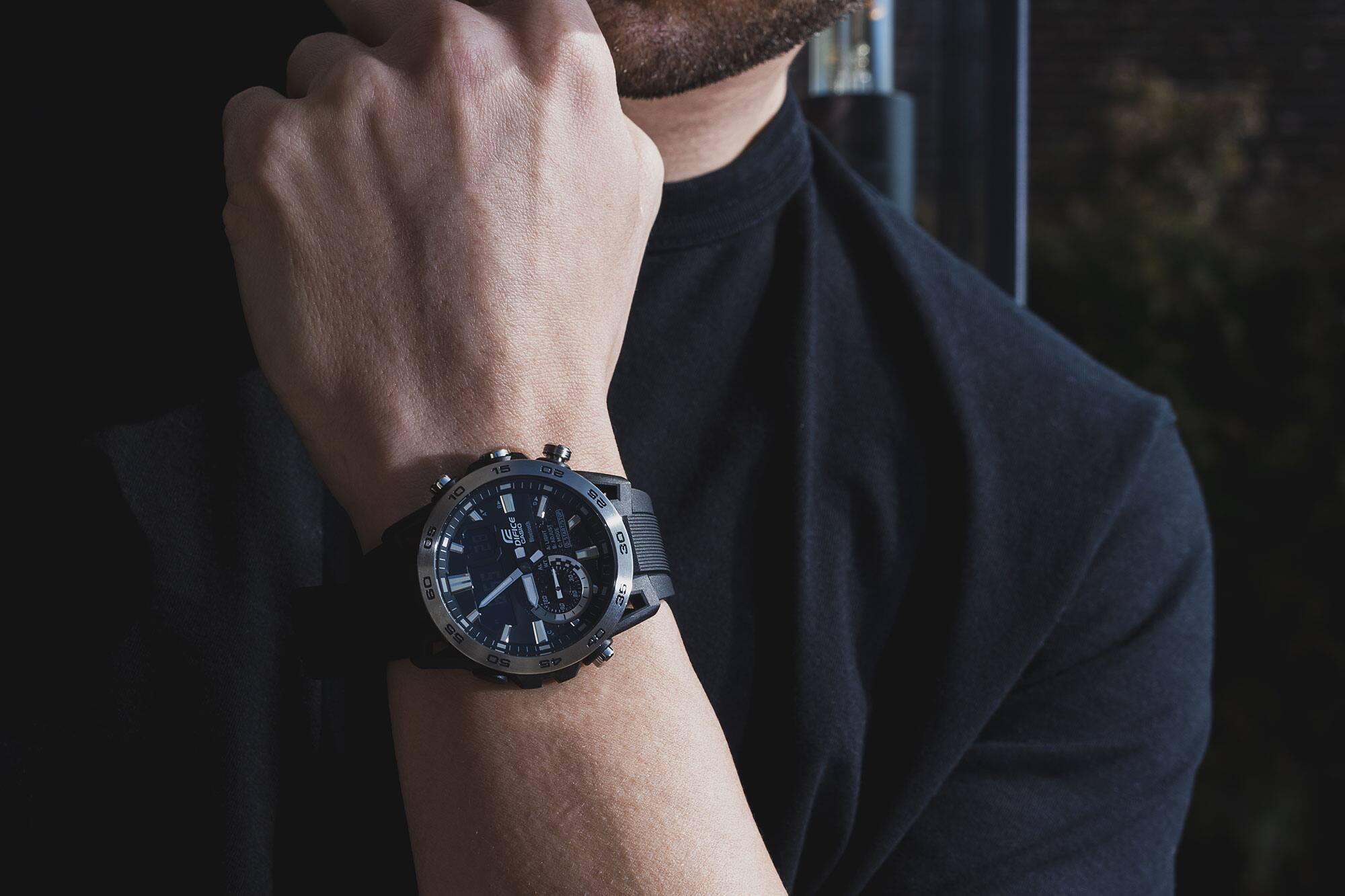 Casio Edifice Sospensione ECB-40PB-1AEF karóra - Image 3