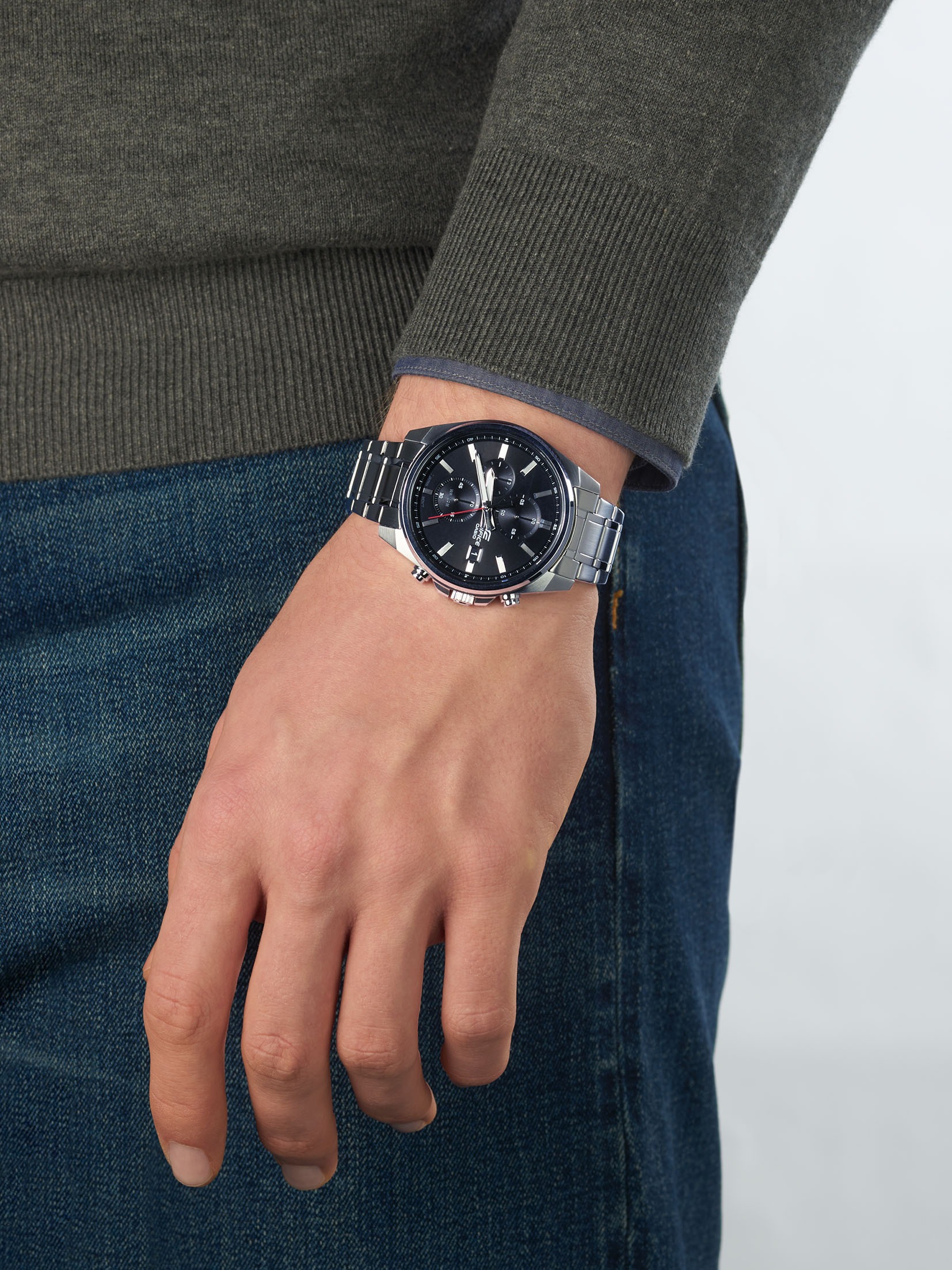 Casio Edifice EFV-610D-1AVUEF karóra - Image 2