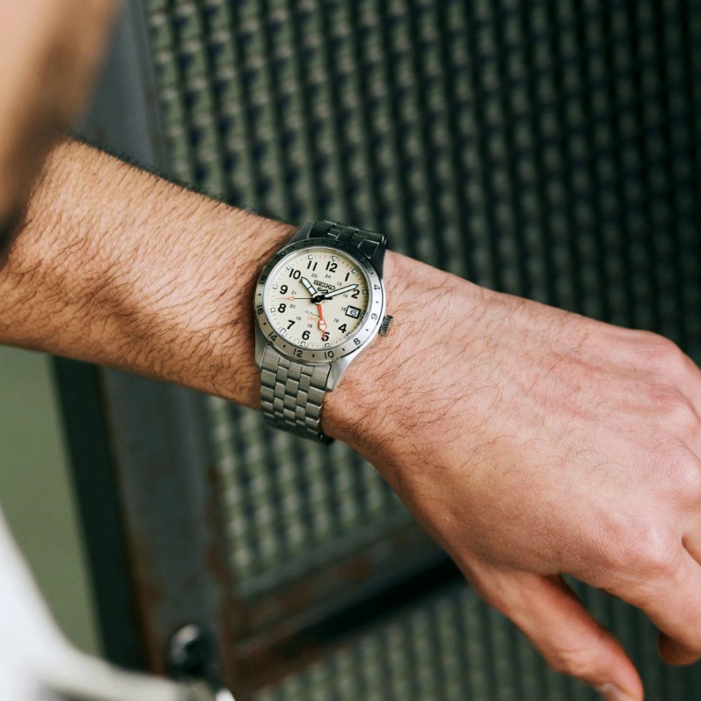 SEIKO 5 Sports Field GMT HDB002K1 karóra - Image 3