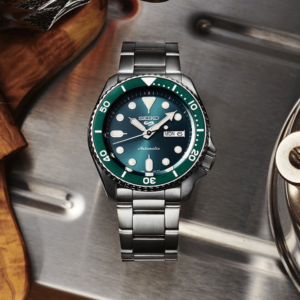 SEIKO 5 Sports SKX SRPD61K1 karóra - Image 2