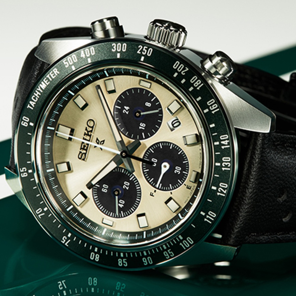 SEIKO Prospex Speedtimer Racing Sports Solar Chronograph SSC943P1 karóra - Image 5